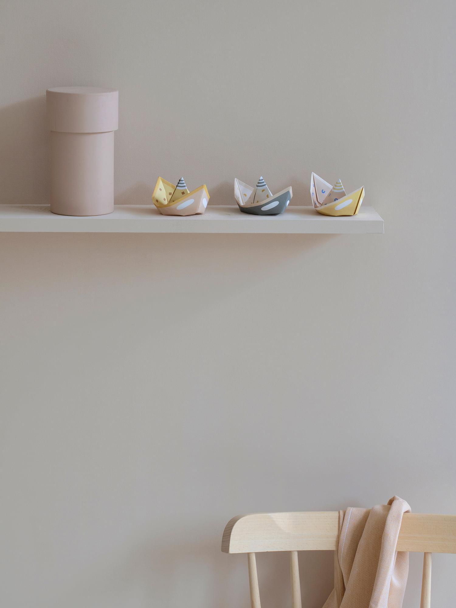 segel-vouwbootjes-jurianne-matter-papieren-bootjes 8 - Glow papieren bootjes