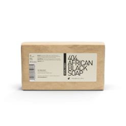 kartonnen verpakking op een witte achtergrond met daarin african black soap van natural heros.