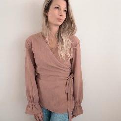 oud roze wikkelblouse dames